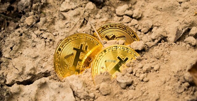 The Benefits Of Bitcoin For Businesses Explained